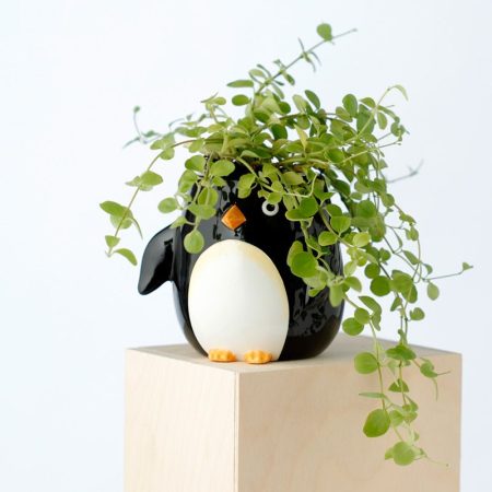 ceramic pot penguin