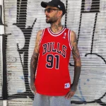 Vintage CHAMPION CHICAGO BULLS x DENNIS RODMAN NBA Jersey L