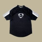 Vintage Y2K NIKE Big Logo Black Jersey L