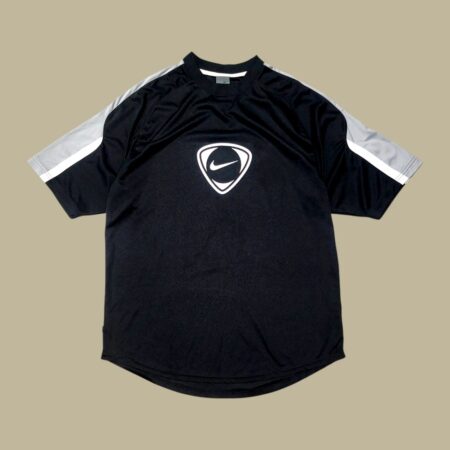 Vintage Y2K NIKE Big Logo Black Jersey L