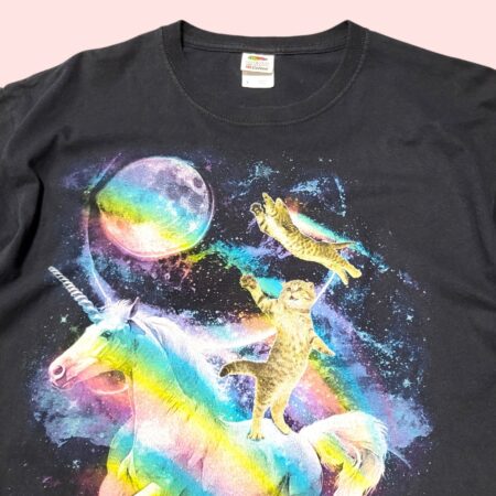Vintage FRUIT OF THE LOOM UNICORN & KITTIES Graphic T-Shirt L