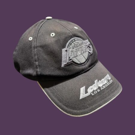 Vintage LOS ANGELES LAKERS NBA Strapback Cap One Size
